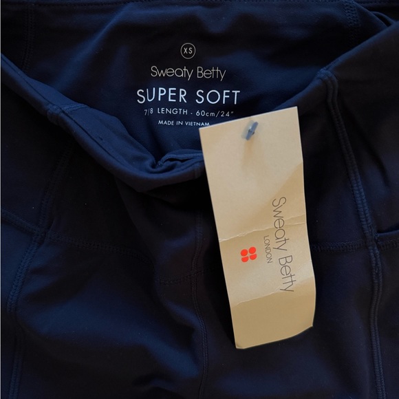 NWT Sweaty Betty Navy 7/8 Leggings - Picture 4 of 4